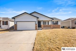 10830 Northloch Street, Waverly, NE 68462