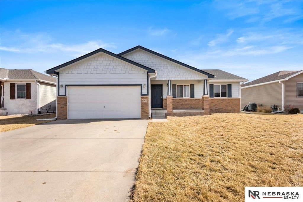 10830 Northloch Street, Waverly, NE 68462