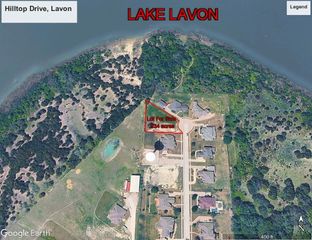 1020 Hilltop Drive, Lavon, TX 75166