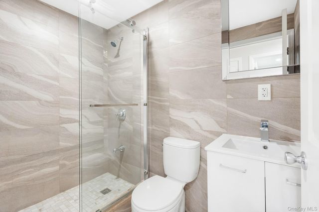 147-48 76th Road, Flushing, NY 11367