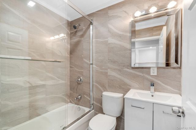 147-48 76th Road, Flushing, NY 11367