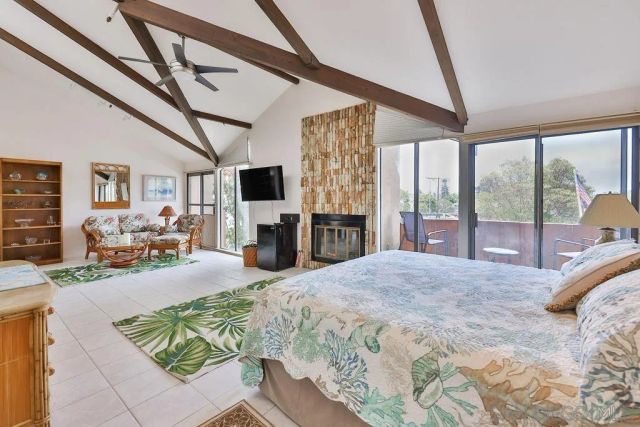 835 D Ave 4, Coronado, CA 92118