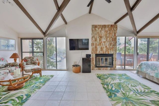 835 D Ave 4, Coronado, CA 92118