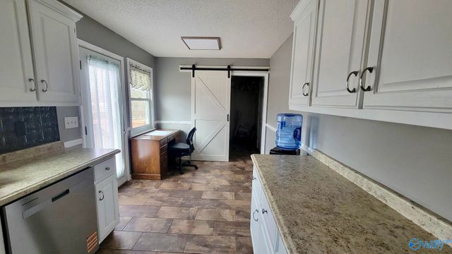 1996 Putter Circle NE, Arab, AL 35016