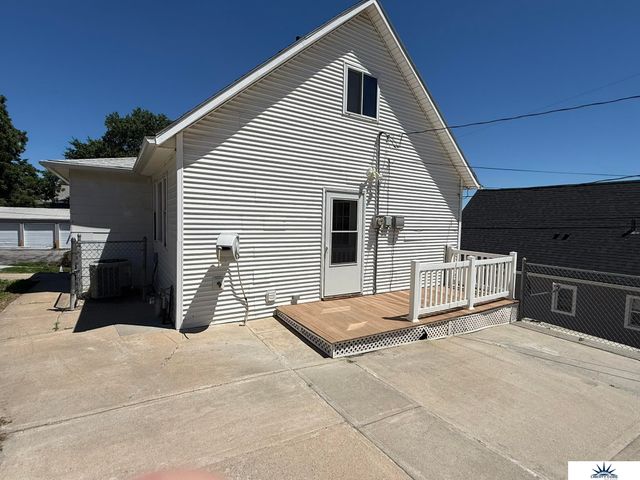 2315 Bancroft Street, Omaha, NE 68108