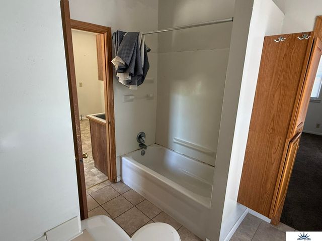 2315 Bancroft Street, Omaha, NE 68108