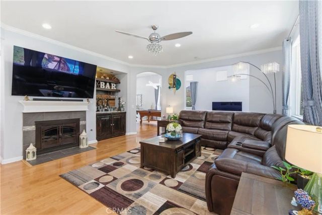 18304 Avocet Court, Canyon Country, CA 91387