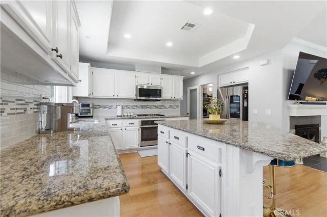 18304 Avocet Court, Canyon Country, CA 91387