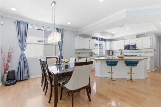 18304 Avocet Court, Canyon Country, CA 91387