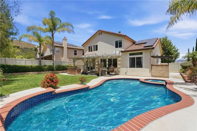 18304 Avocet Court, Canyon Country, CA 91387