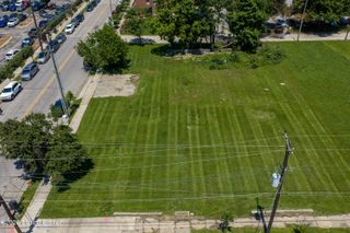 701 E Chestnut St, Louisville, KY 40202