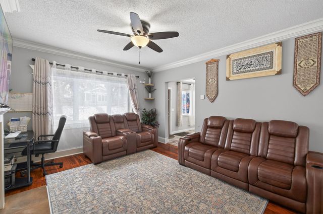 4205 Elliot Avenue, Minneapolis, MN 55407