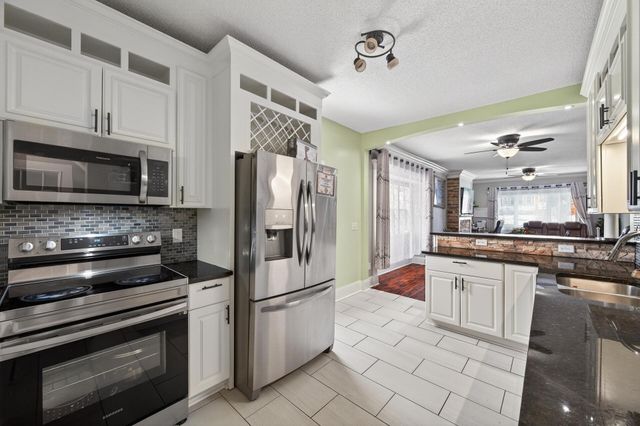 4205 Elliot Avenue, Minneapolis, MN 55407