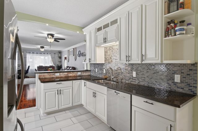 4205 Elliot Avenue, Minneapolis, MN 55407