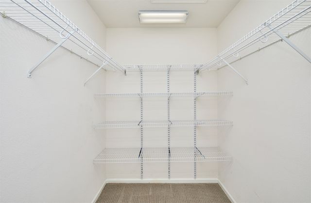8610 Ep True Parkway 7004, West Des Moines, IA 50266
