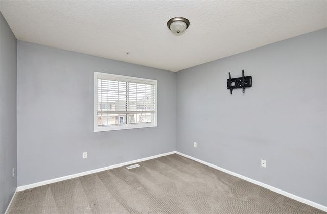 8610 Ep True Parkway 7004, West Des Moines, IA 50266