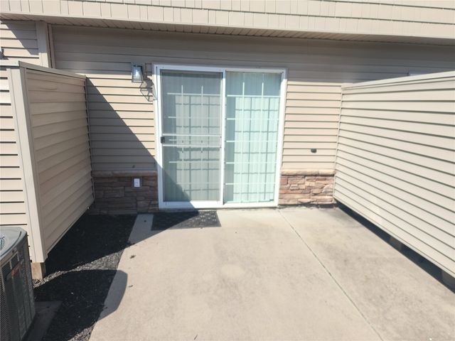 8610 Ep True Parkway 7004, West Des Moines, IA 50266