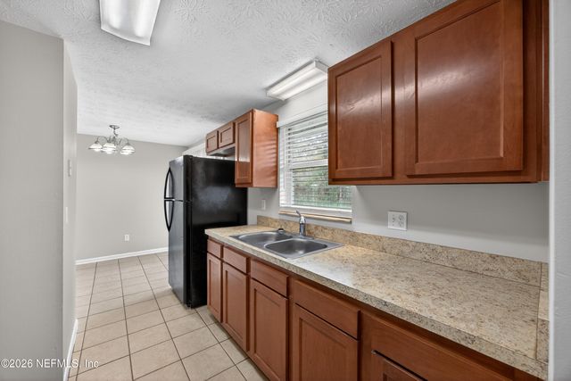 726 PERRYMAN Lane W, Jacksonville, FL 32221