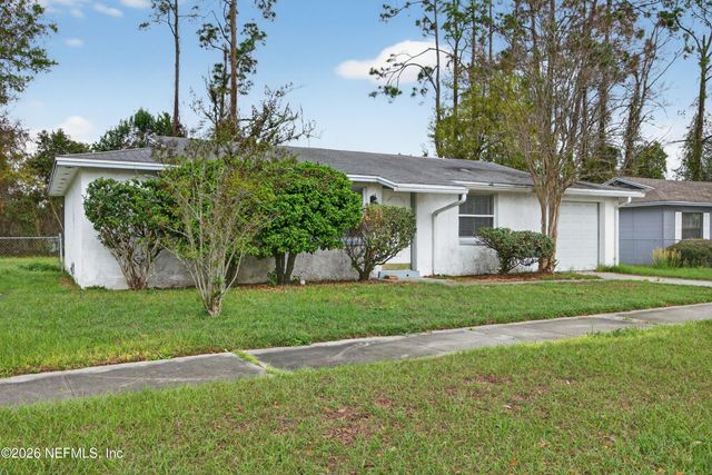 726 PERRYMAN Lane W, Jacksonville, FL 32221