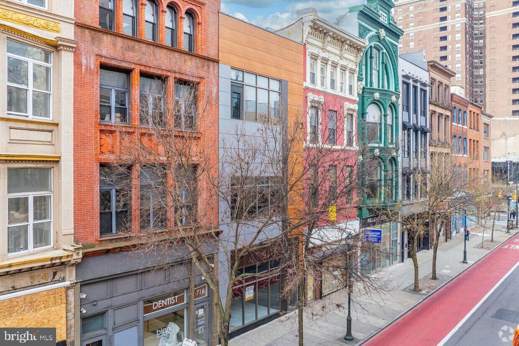 718 CHESTNUT ST, Philadelphia, PA 19106