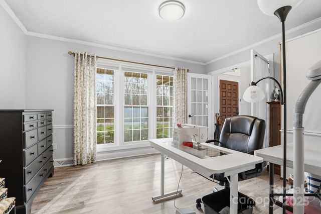 301 Chestnut Lane, Statesville, NC 28625