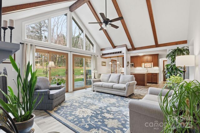 301 Chestnut Lane, Statesville, NC 28625