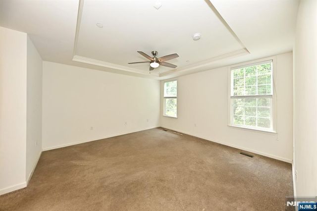 62 Autumn Way 69, Montvale, NJ 07645