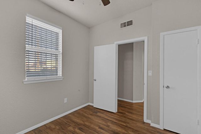 408 Nino Aguilera Street, El Paso, TX 79901