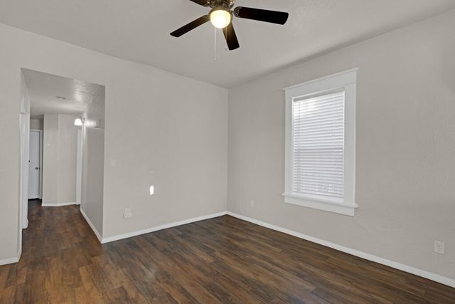 408 Nino Aguilera Street, El Paso, TX 79901