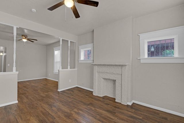 408 Nino Aguilera Street, El Paso, TX 79901