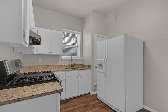 408 Nino Aguilera Street, El Paso, TX 79901