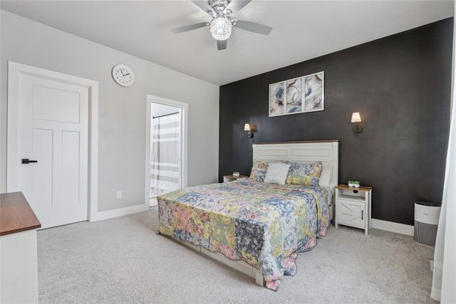 604 NE Pearl Drive, Ankeny, IA 50021