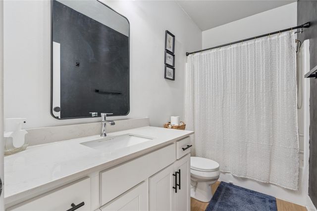 604 NE Pearl Drive, Ankeny, IA 50021