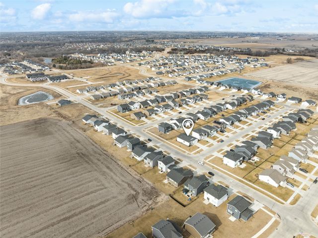 604 NE Pearl Drive, Ankeny, IA 50021