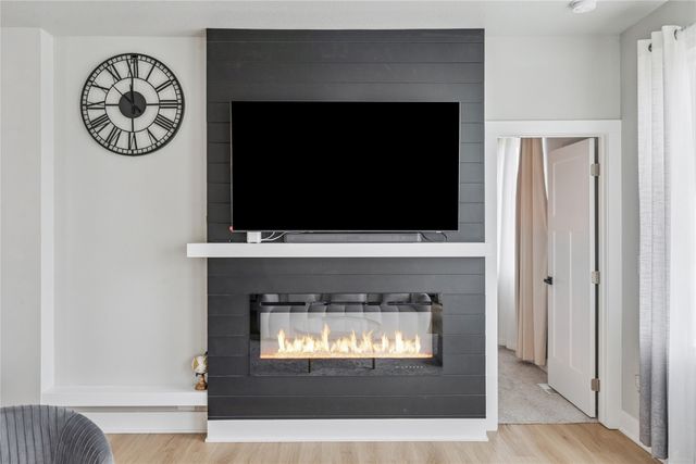 604 NE Pearl Drive, Ankeny, IA 50021