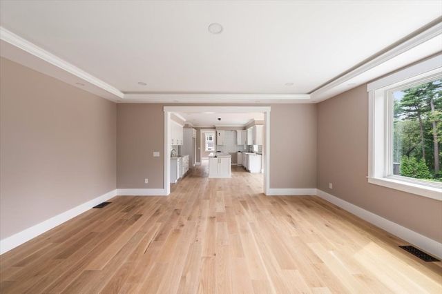 22 Magnolia Road, Natick, MA 01760
