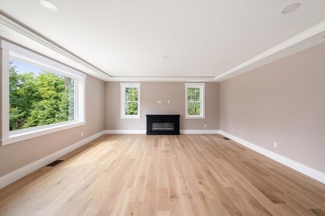 22 Magnolia Road, Natick, MA 01760