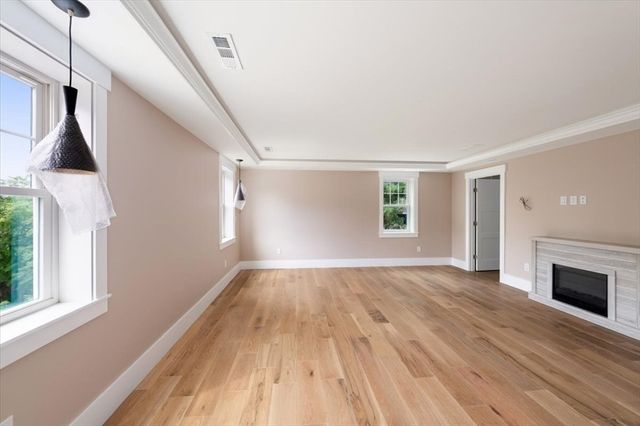 22 Magnolia Road, Natick, MA 01760