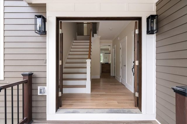 22 Magnolia Road, Natick, MA 01760