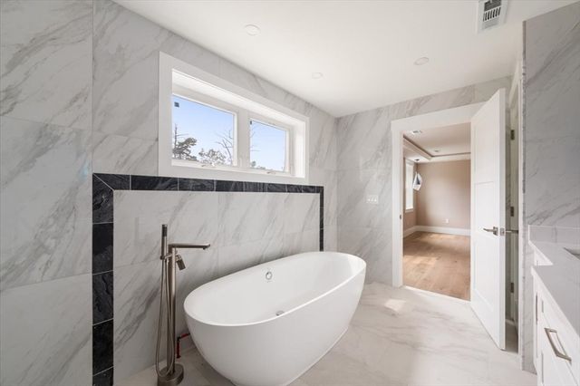 22 Magnolia Road, Natick, MA 01760