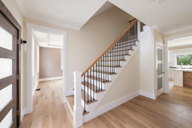 22 Magnolia Road, Natick, MA 01760