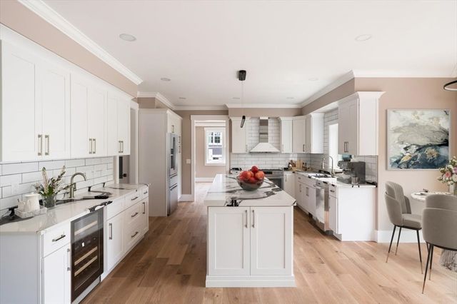 22 Magnolia Road, Natick, MA 01760