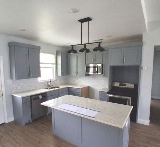 210 Calvert Street, Sulphur Springs, TX 75482