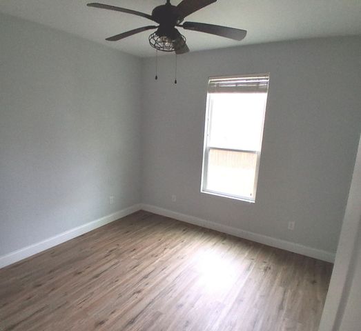 210 Calvert Street, Sulphur Springs, TX 75482