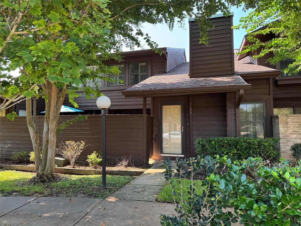 2611 Grants Lake Boulevard 185, Sugar Land, TX 77479