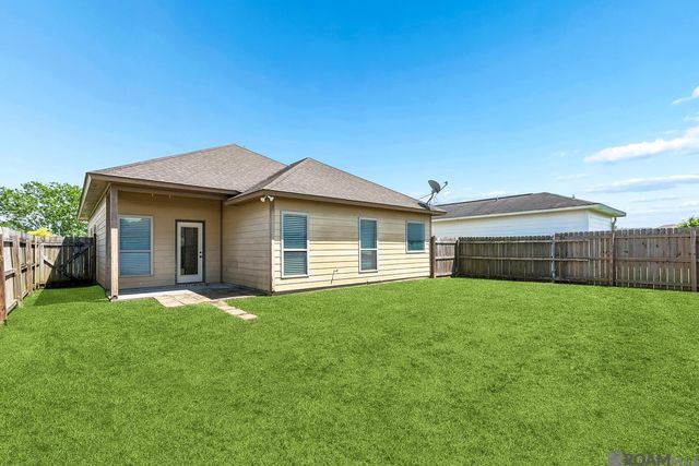 1610 San Miguel Dr, St Gabriel, LA 70776