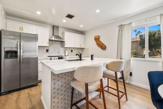 72546 Edgehill Drive 1, Palm Desert, CA 92260