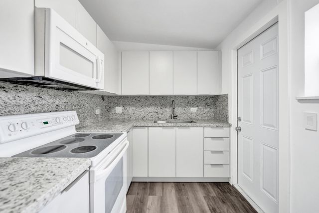 1628 NW 11TH Street, Fort Lauderdale, FL 33311