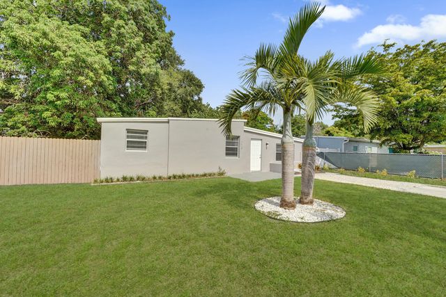 1628 NW 11TH Street, Fort Lauderdale, FL 33311
