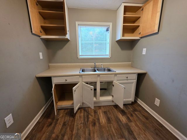 378 Cowan Street, Macon, GA 31217